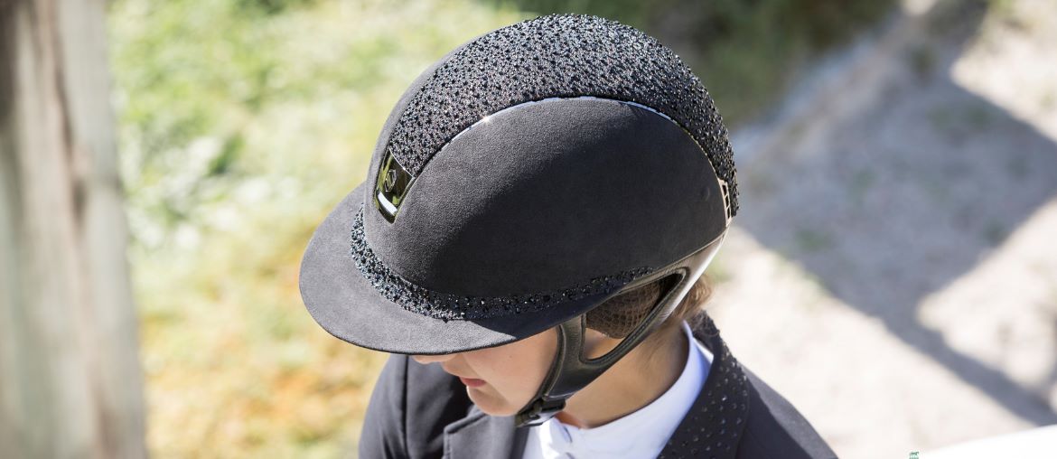 Design Your Custom Samshield Helmet