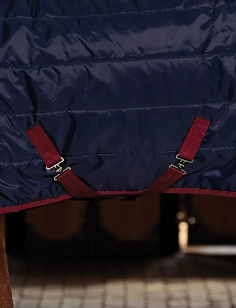 Weatherbeeta Stable Rug 360g in Navy and Burgundy-3