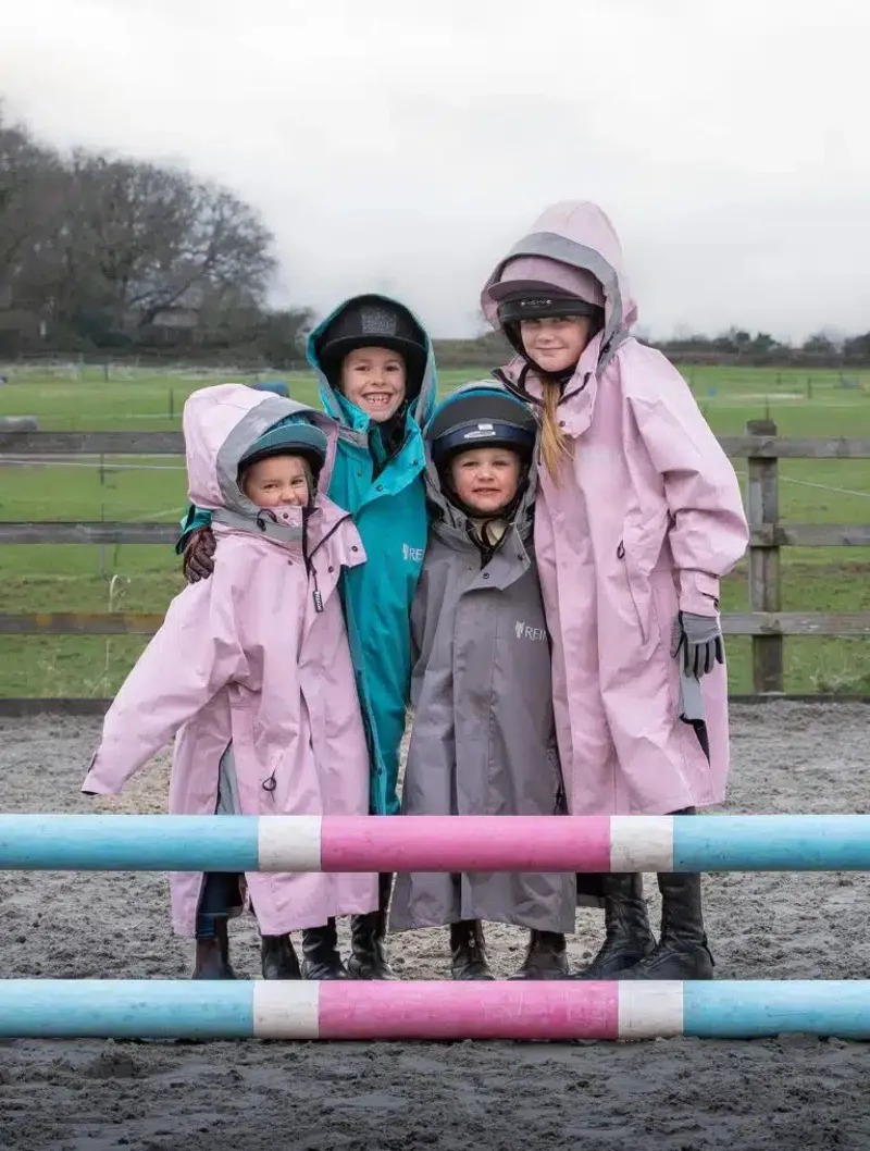 Reincoat Lite Kids in Burgundy-1