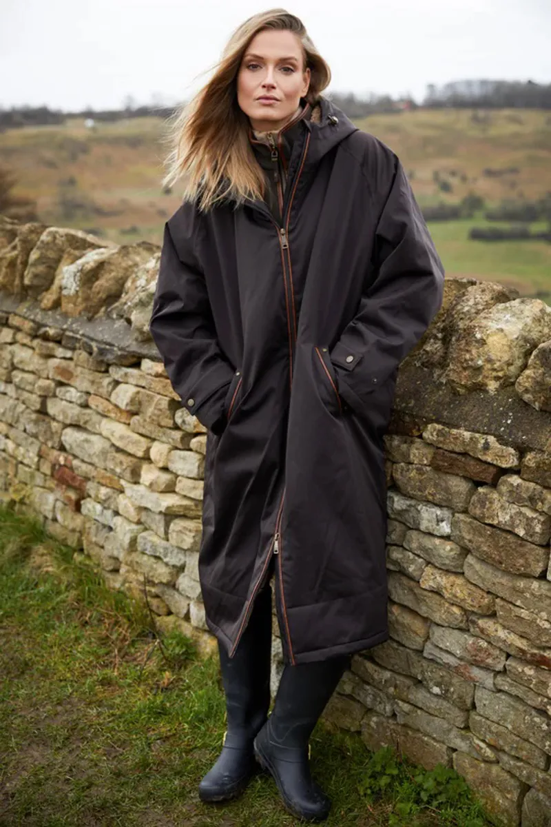 Holland Cooper One-Size Waterproof Coat Ladies in Chocolate-2