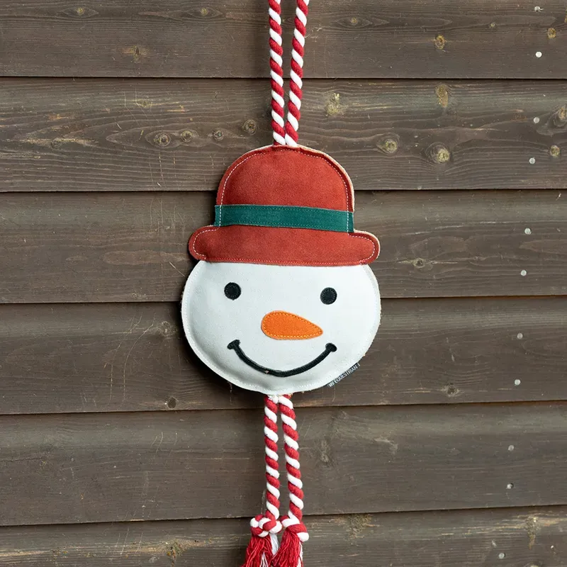 Hy Equestrian Snowman Stable Toy