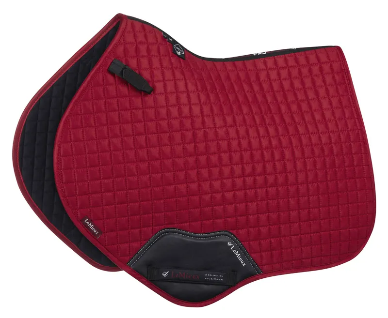 2020 LeMieux Close Contact Suede Saddle Pad in Chilli Red