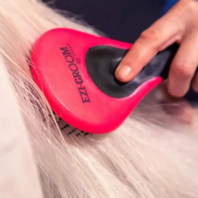 Mane and tail brush from RB Equestrian