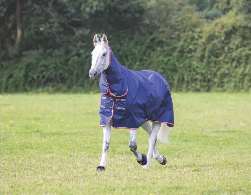 Shires Typhoon 100g Combo Turnout Rug in Navy