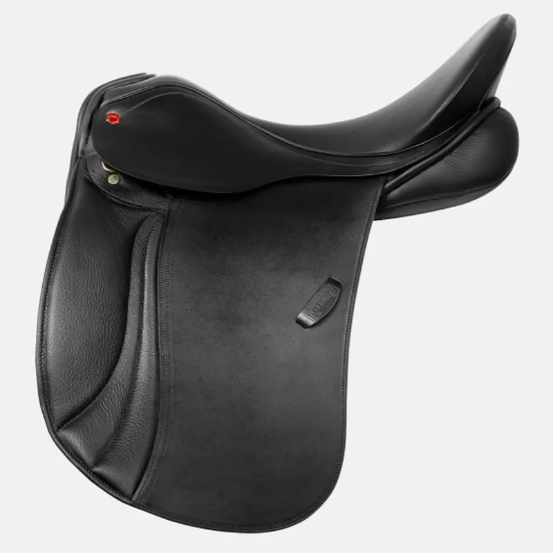 Albion K2 Dressage Saddle in Black