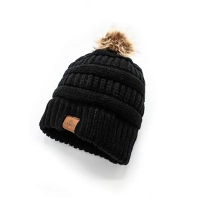 Cameo Winter Bobble Hat in Black