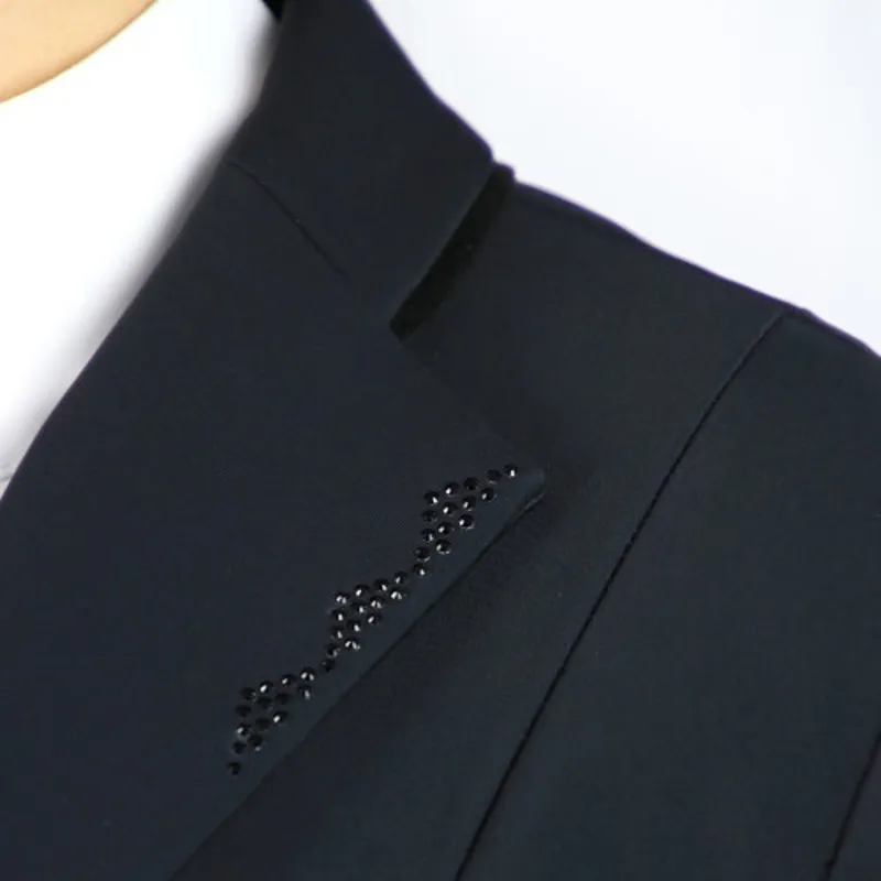 Coldstream Addinston Show Jacket Ladies in Black-5