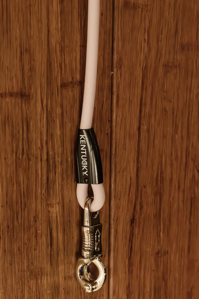 Kentucky Horse Box Lead and Cross Tie Silicone in Old Rose-2