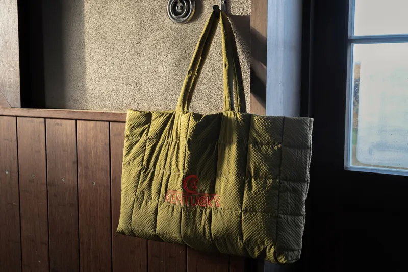 Kentucky Padded Bag with Logo in Khaki-4