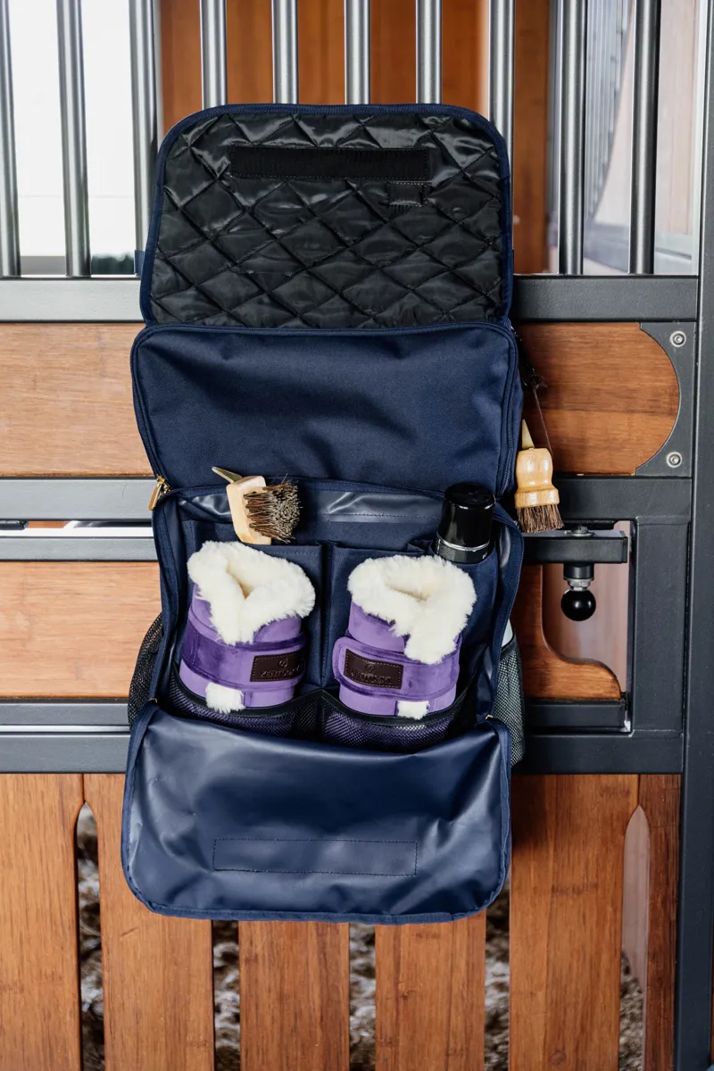 Kentucky Stable Bag in Navy-3