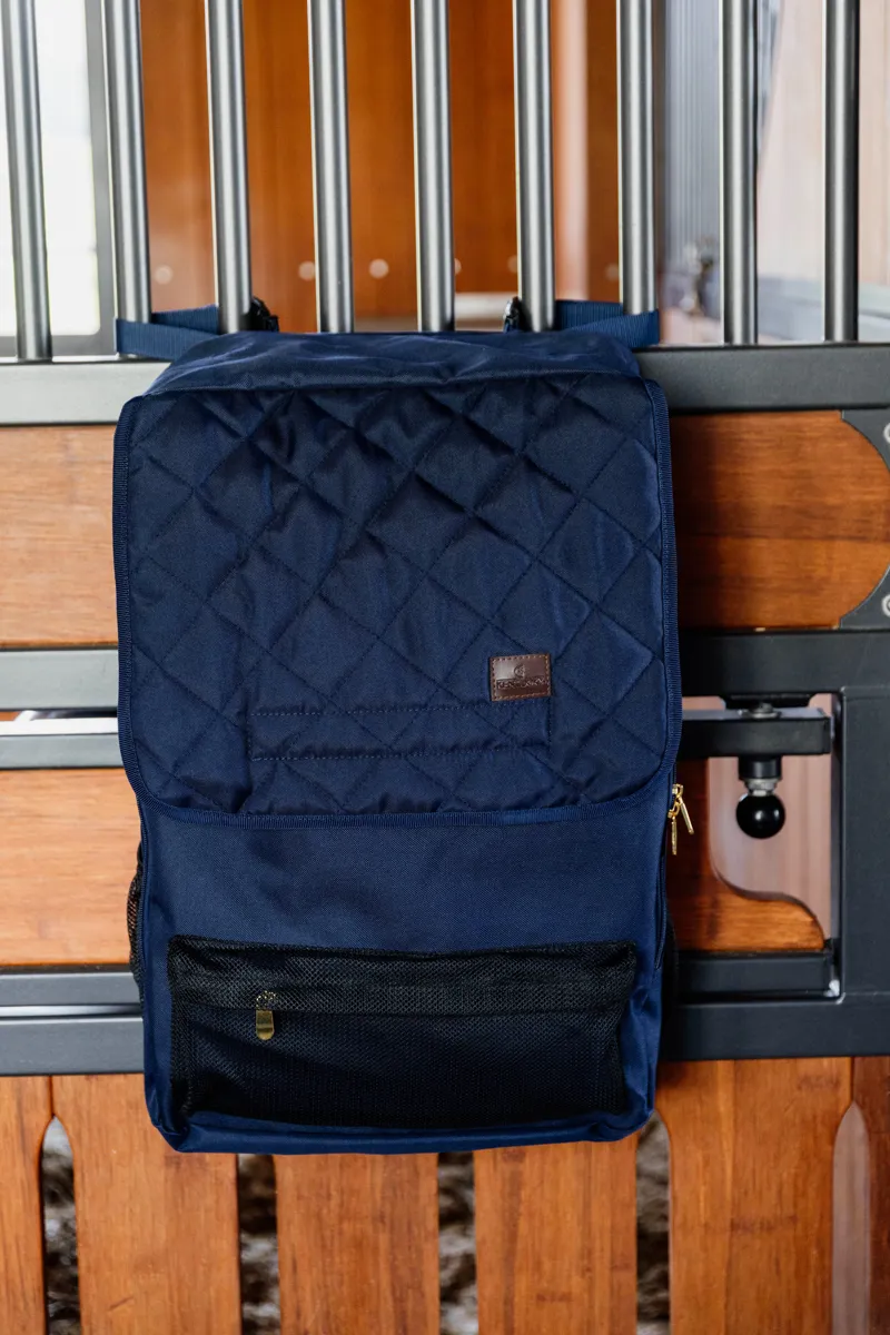 Kentucky Stable Bag in Navy-1