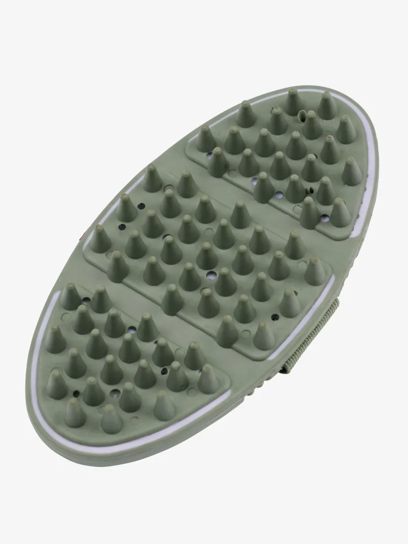 LeMieux Flexi Massage Brush in Lilac