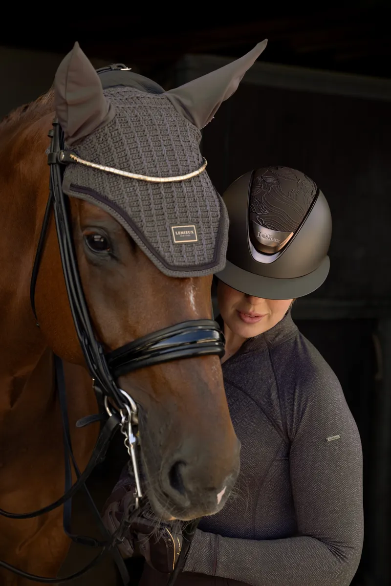 LeMieux Heritage Fly Hood in Cocoa-3