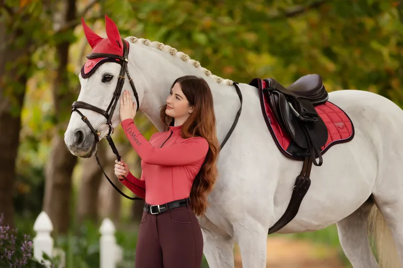 LeMieux Loire Classic GP Square in Cranberry-4