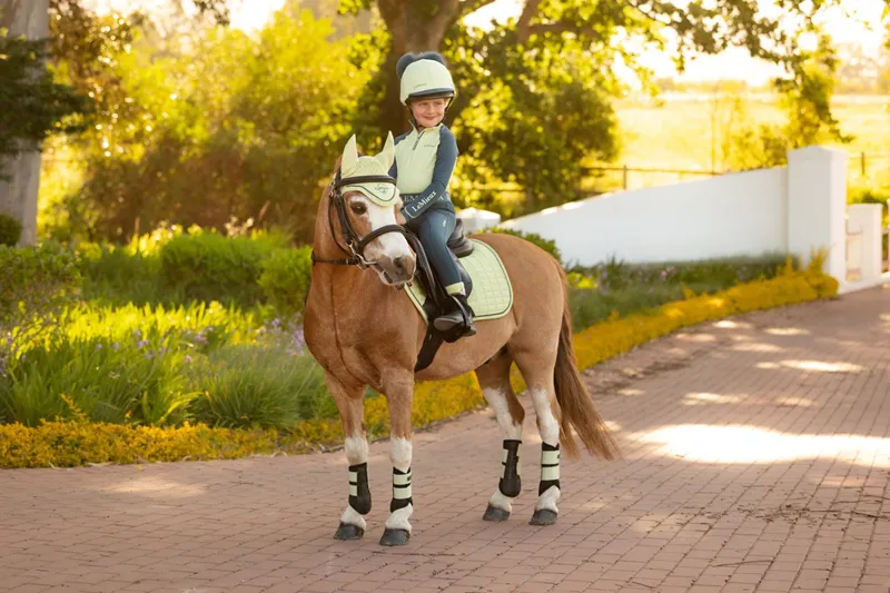 LeMieux Mini Suede Close Contact Square in Macaron-3