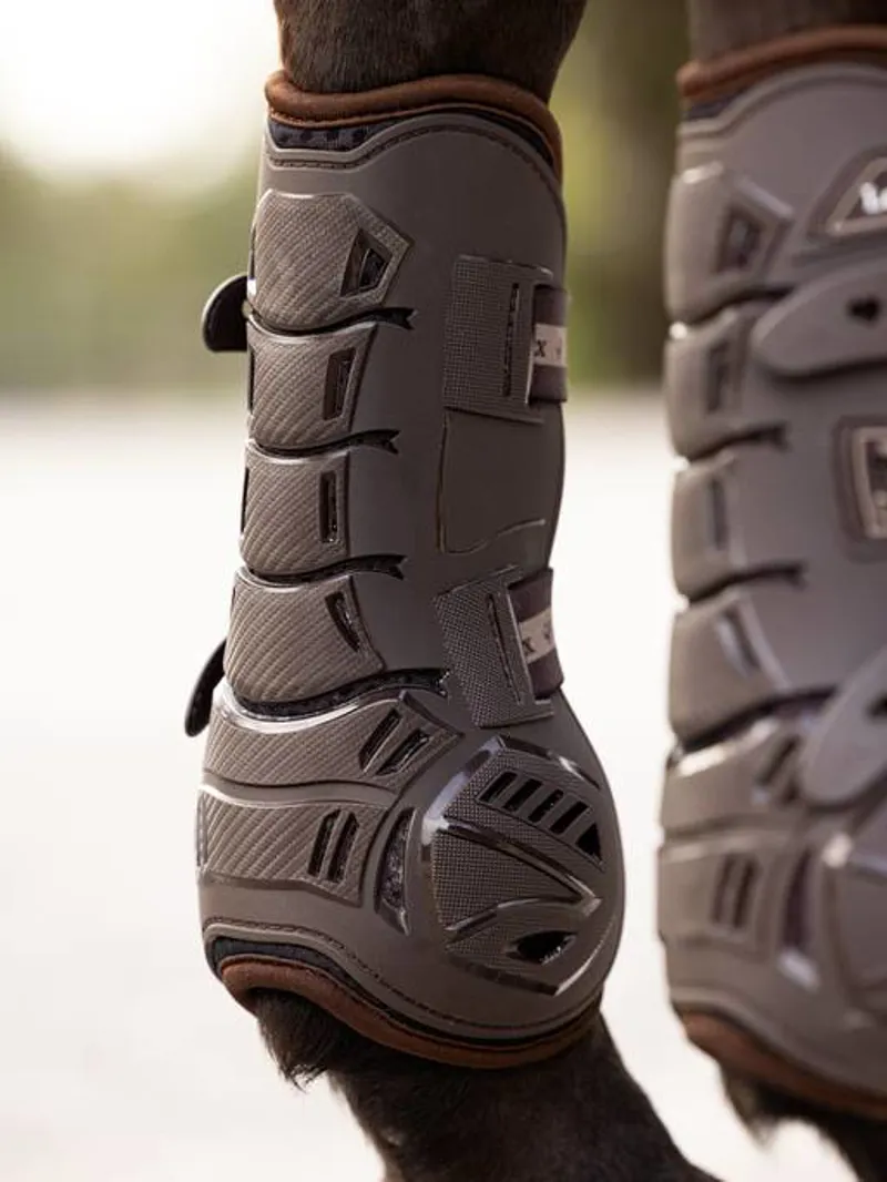 LeMieux Motion Cool Tendon Boot in Brown-1