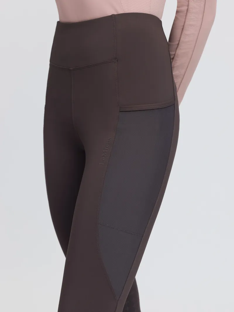 LeMieux Naomi Pull On Breeches Ladies in Cocoa-7