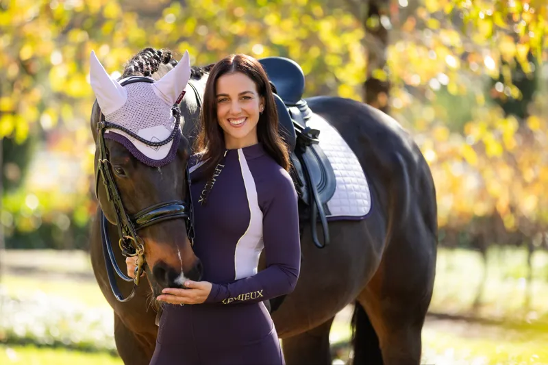 LeMieux Philippa Mesh Base Layer Ladies in Juniper-5