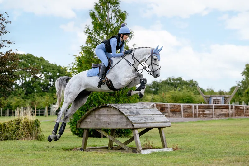 LeMieux Suede Close Contact Square in Powder Blue-2