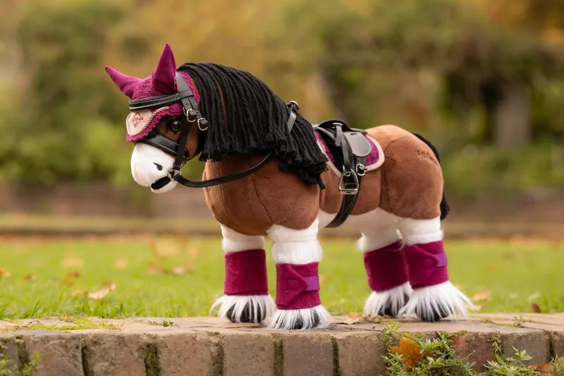 LeMieux Toy Pony Pad in Blackberry-1