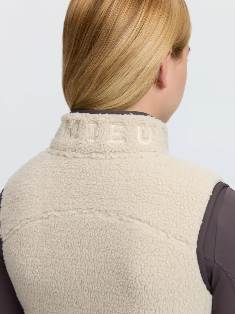 LeMieux Trinity Teddy Gilet Young Rider in Stone-5