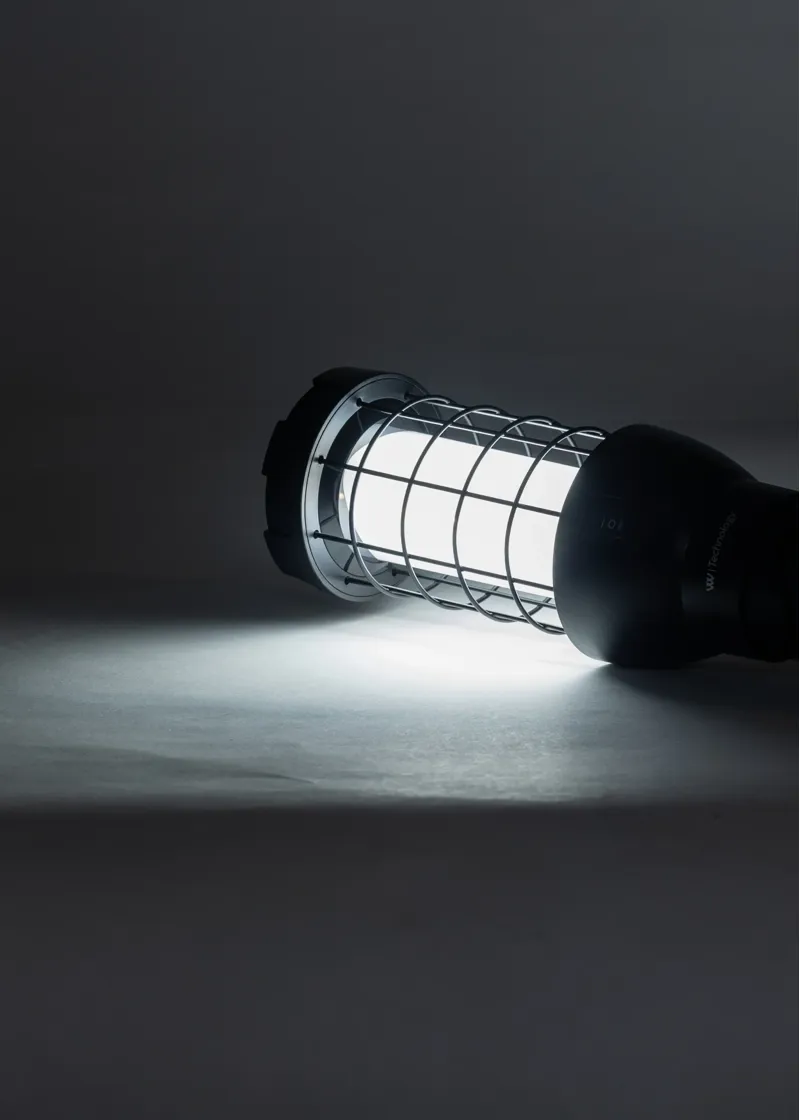 Woof Wear Rechargeable Tripod Lantern-4