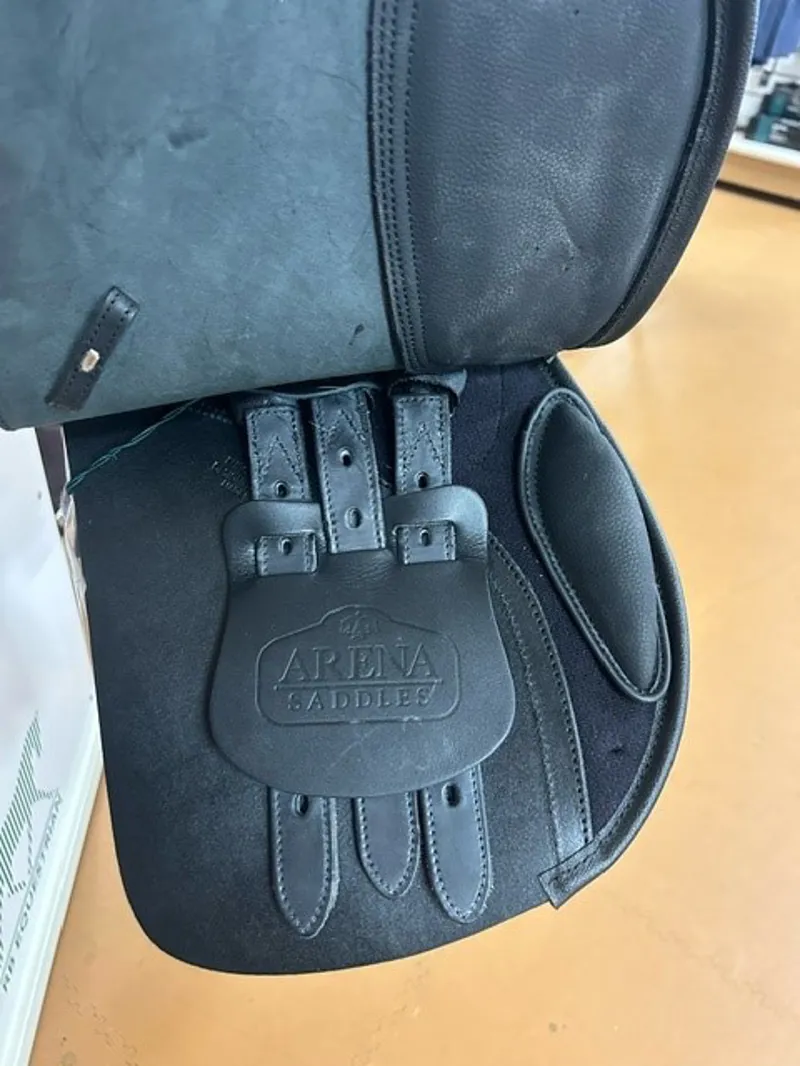 Arena General Purpose 16 Saddle in Black-4