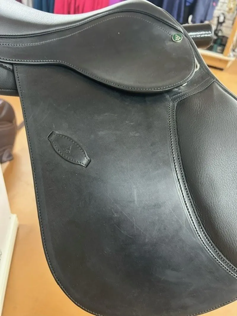 Arena General Purpose 16 Saddle in Black-2