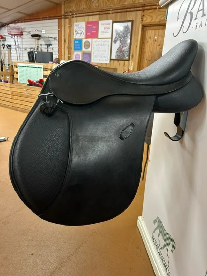 Arena High Wither General Purpose Saddle in Black-1