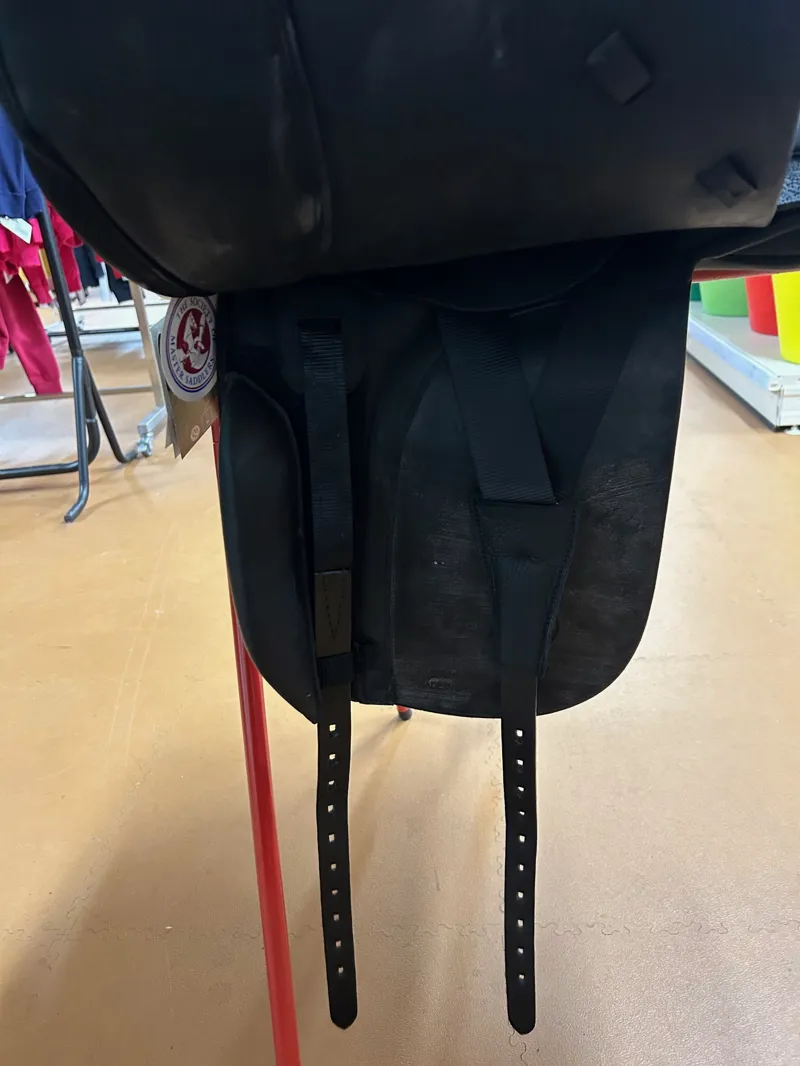 Black Country GPD 17.5 XW with Velcro Knees in Black-5