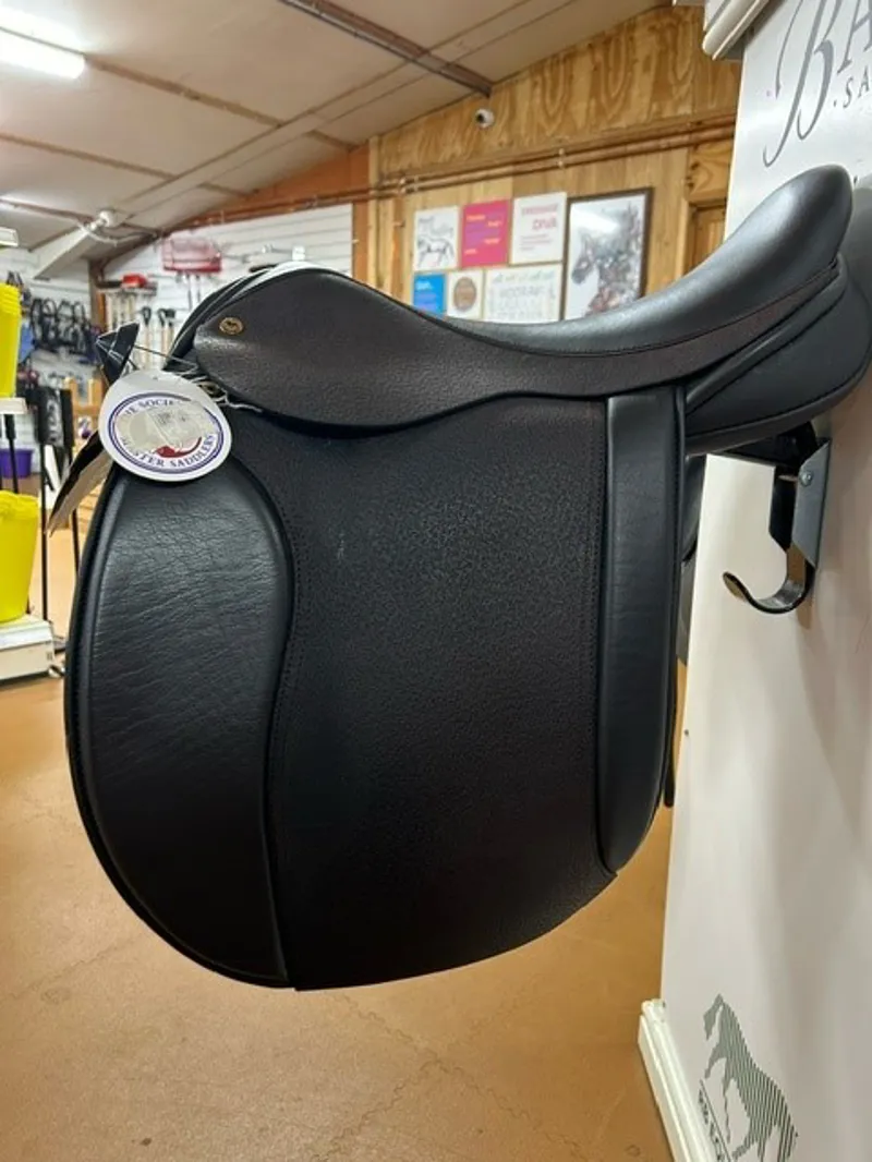 Black Country Show Saddle 18 Wide in Brown with Native Tree-2