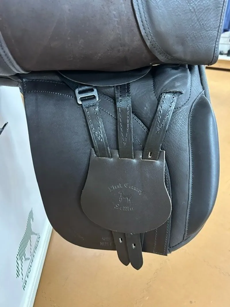 Black Country Show Saddle 18 Wide in Brown with Native Tree-3