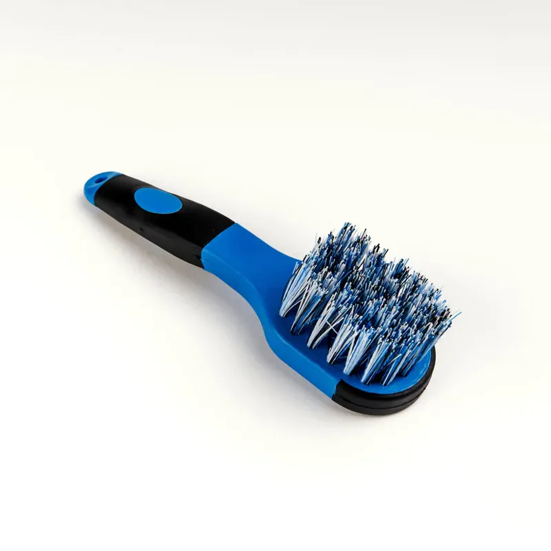 Shires EZI-GROOM Grip Bucket Brush in Bright Blue-1