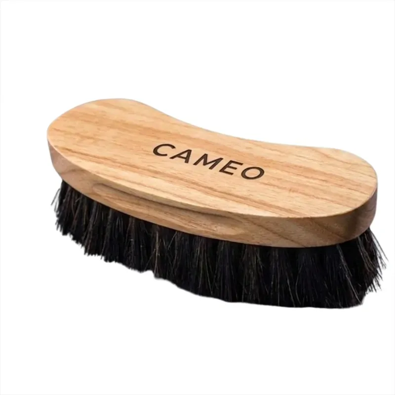 Cameo Equine Deep Clean Dandy Maple Brush