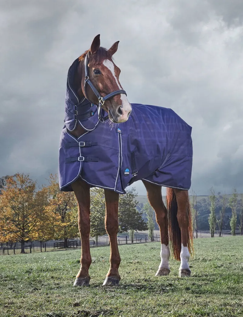Weatherbeeta Comfitec Prelim Combo 220g Turnout Rug in Navy Plaid-2