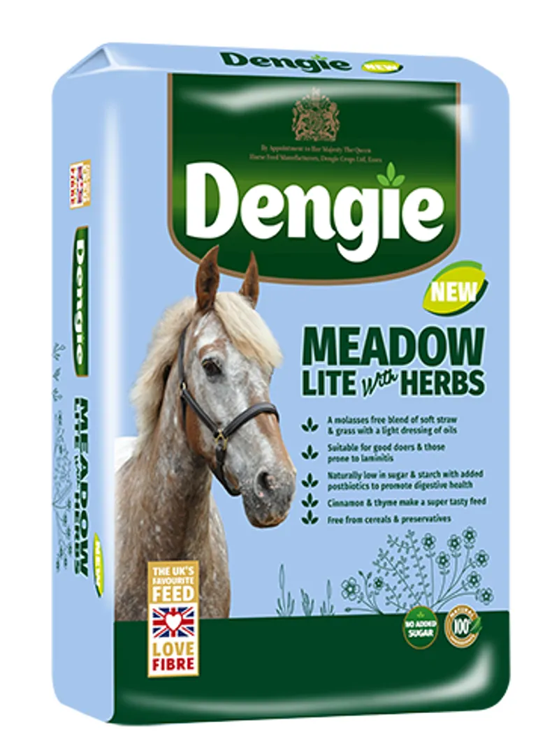 Dengie Meadow Lite with Herbs Horse Feed 15kg