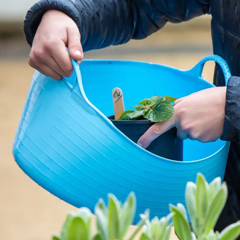 Red Gorilla Tub Flexi Small Shallow 15 Litres in Sky Blue-1