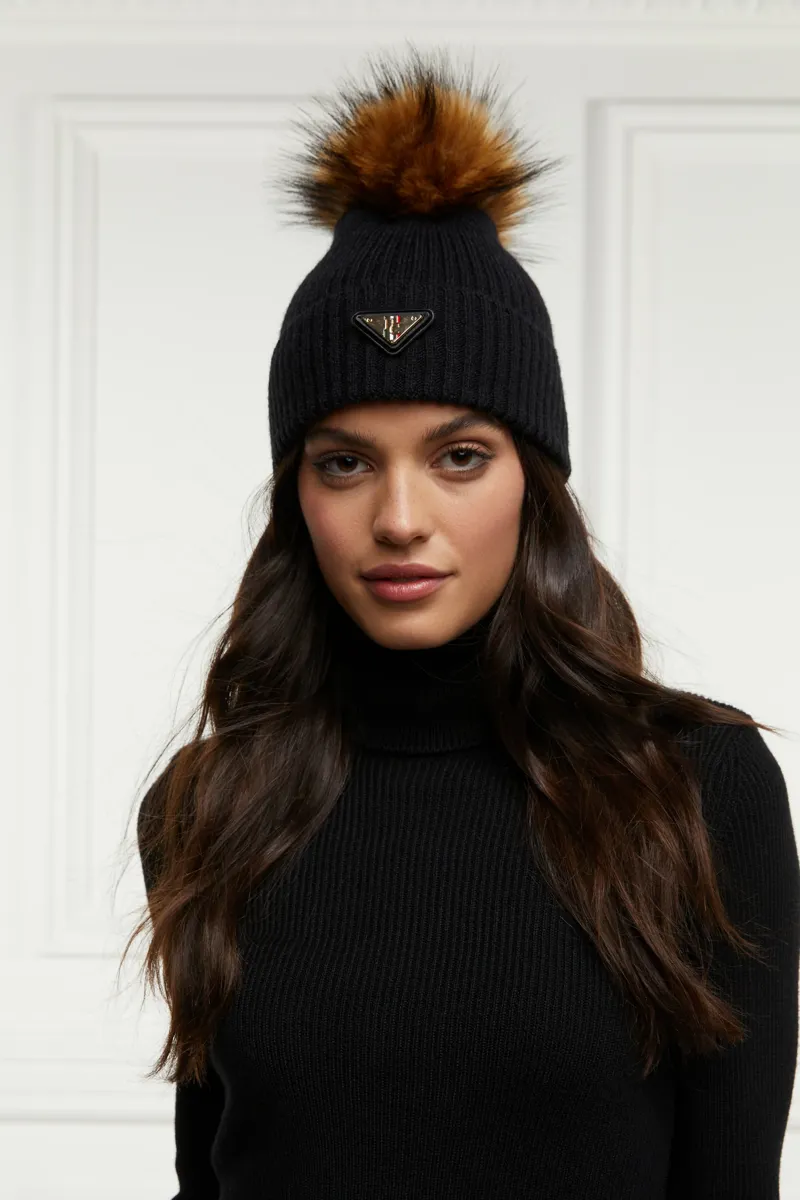 Holland Cooper Burghley Bobble Hat in Black