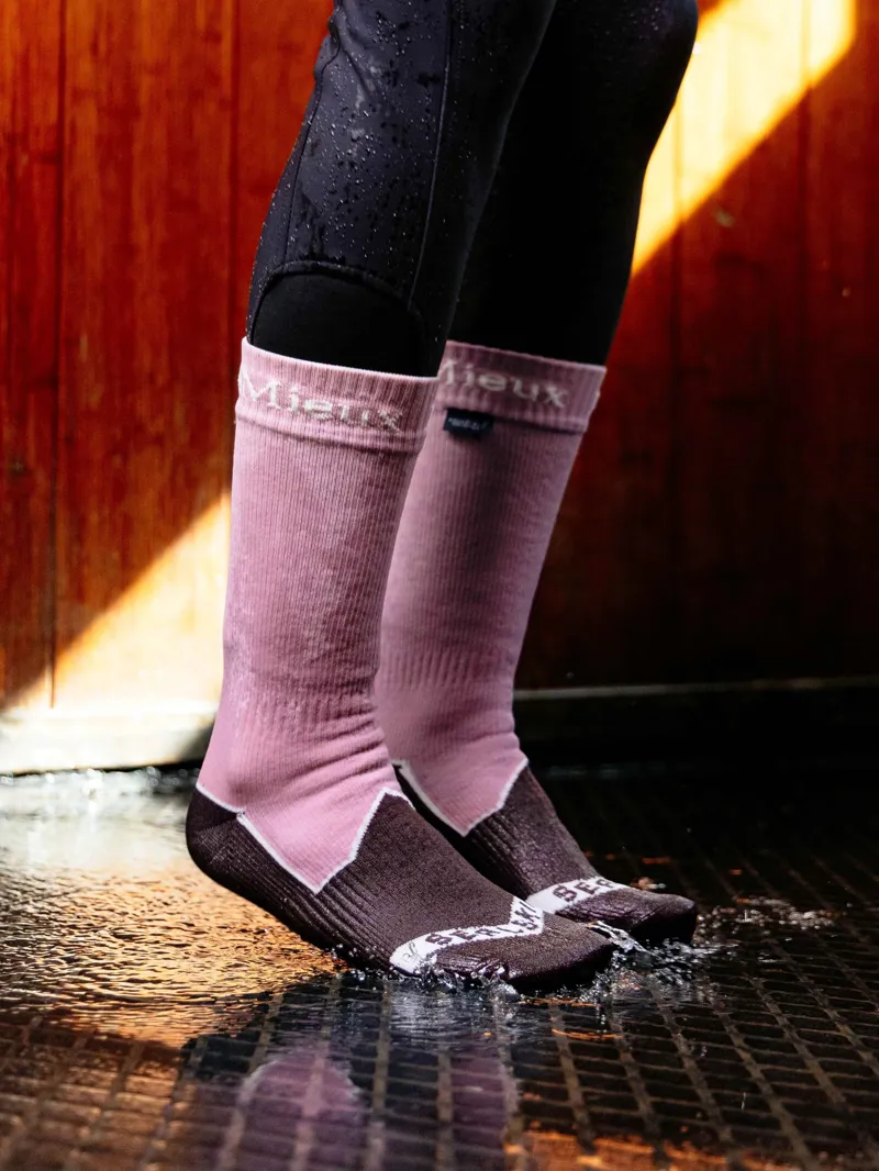 LeMieux Sealskinz Waterproof Socks in Dusty Pink-2