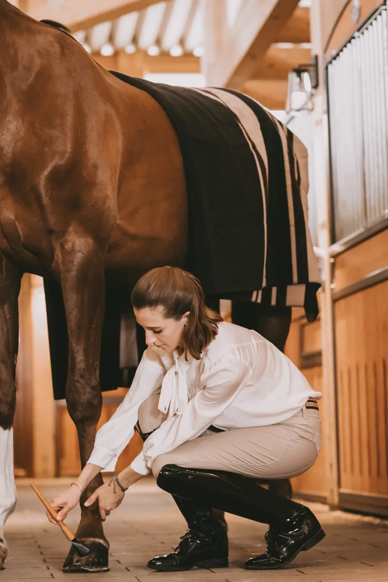 Kentucky Grooming Deluxe Hoof Pencil-2