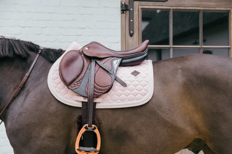 Kentucky Jumping Saddle Pad with Plaited Cord in Light Rose-3