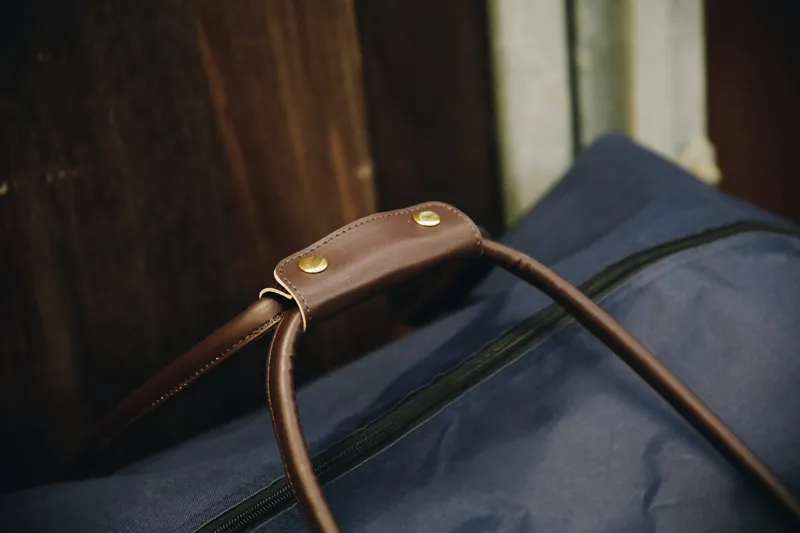 Kentucky Rug Bag in Navy-4