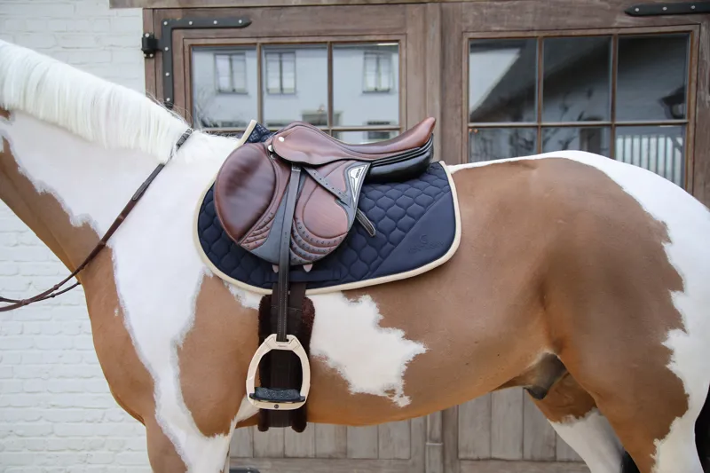 Kentucky Softshell Onion Quilt Jumping Saddle Pad in Navy and Beige-2