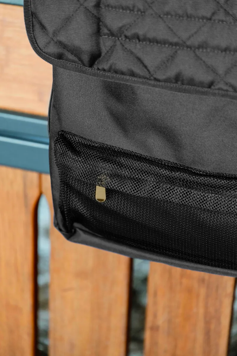 Kentucky Stable Bag in Black-1