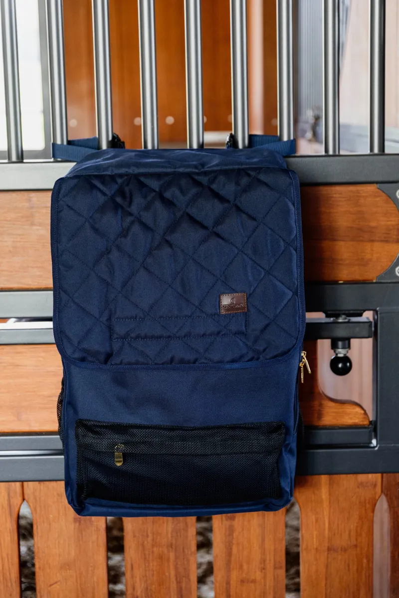 Kentucky Stable Bag in Navy-2