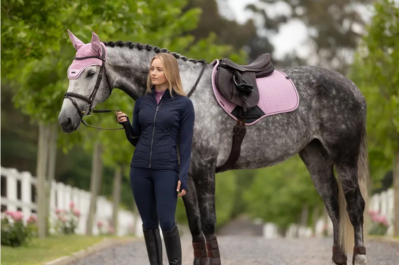 LeMieux Essence Close Contact Square in Fondant-3