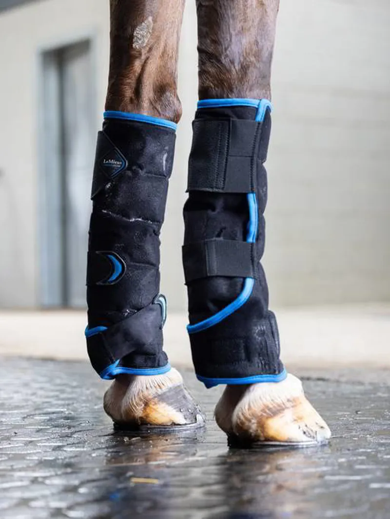 LeMieux Freeze Flow Ice Boot Front in Black-4