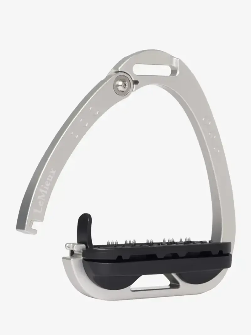 LeMieux Vector Balance Stirrups in Aluminium-4