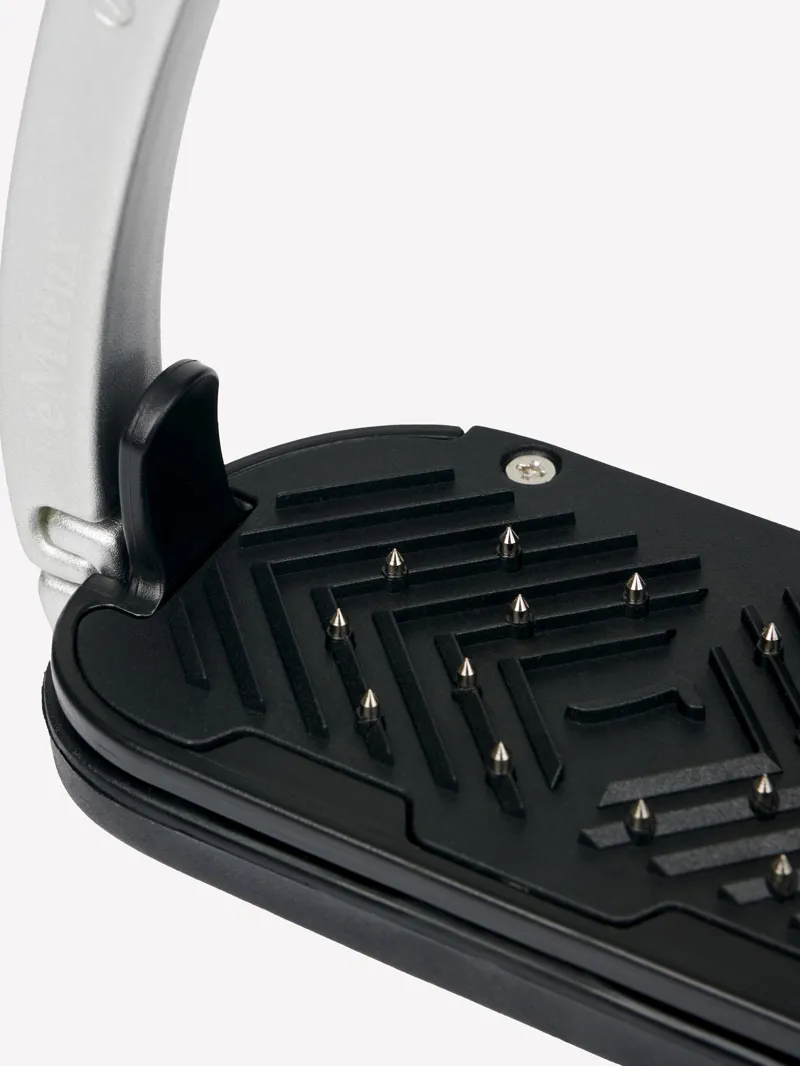 LeMieux Vector Control Stirrups in Aluminium-4
