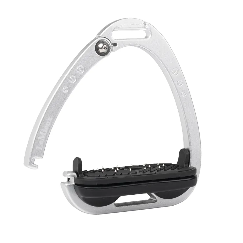 LeMieux Vector Control Stirrups in Aluminium-1